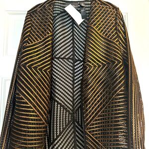 Chicos size 2 gorgeous jacket a mesh with a bronze ribboning accent zip up large